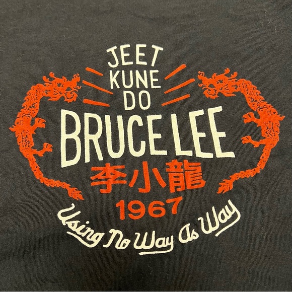 Roots of Fight Bruce Lee “Using No Way As Way” tee. NWOT - Picture 3 of 5